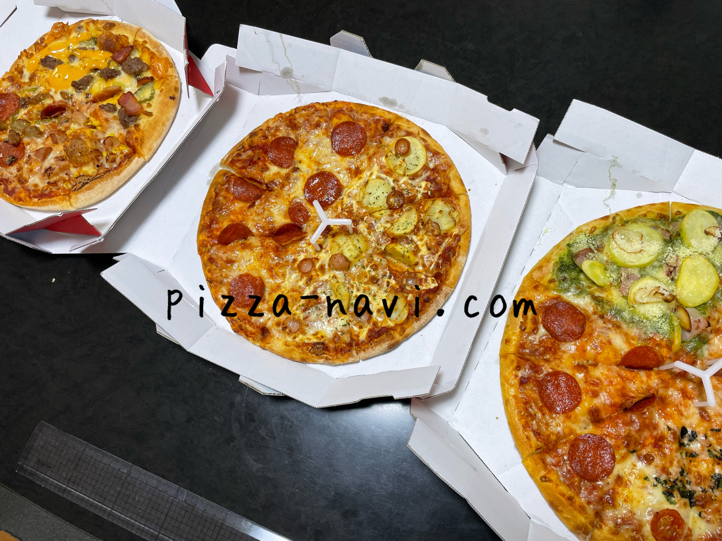 ドミノピザ 直径 および 面積・大きさ比較